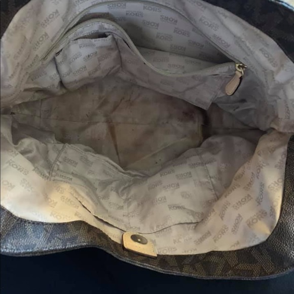 Mk purse - Picture 1 of 3